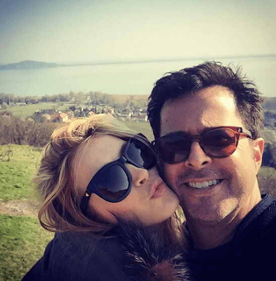 Jennifer Finnigan And Husband